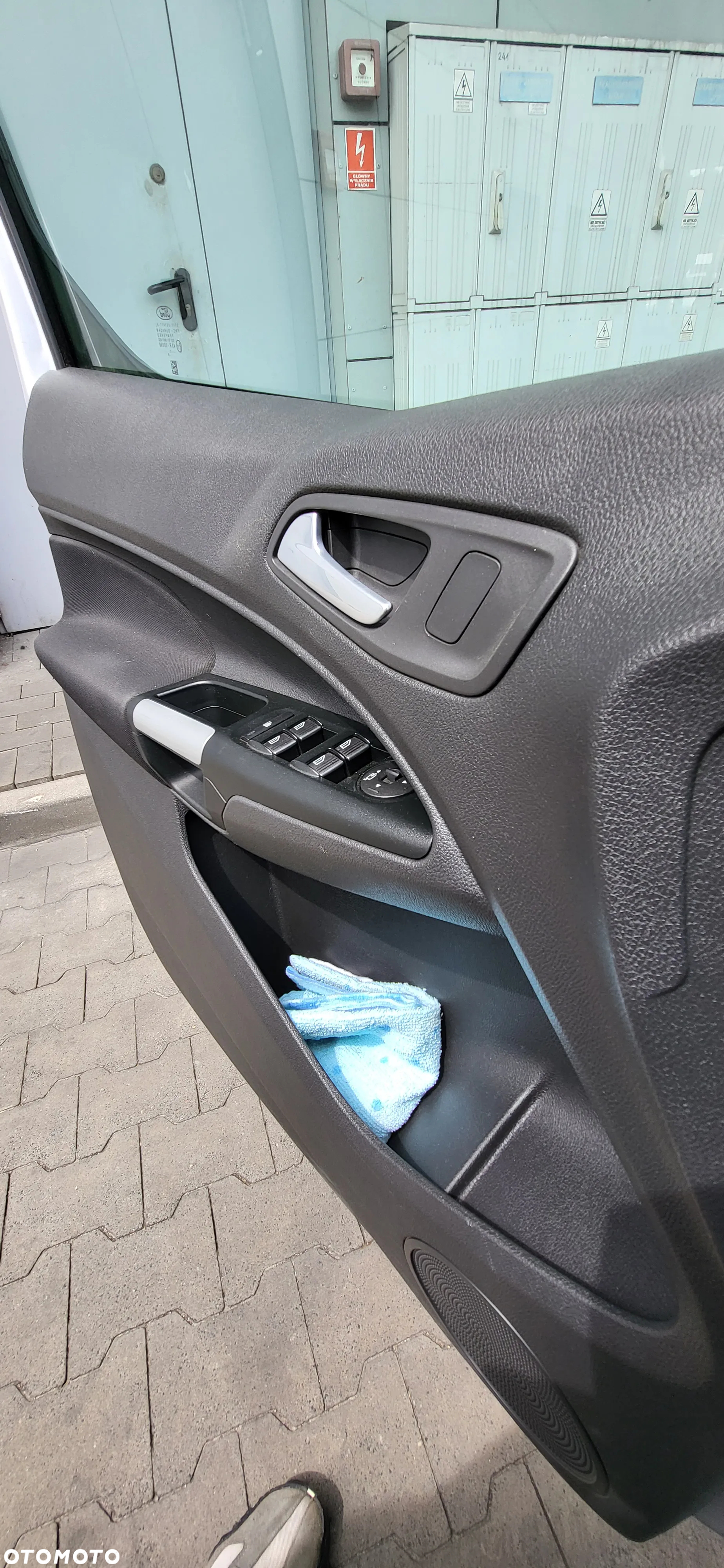 Ford Tourneo Connect 1.5 TDCi Trend - 25