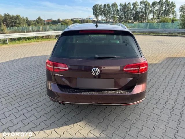 Volkswagen Passat 1.8 TSI BMT Highline DSG - 4