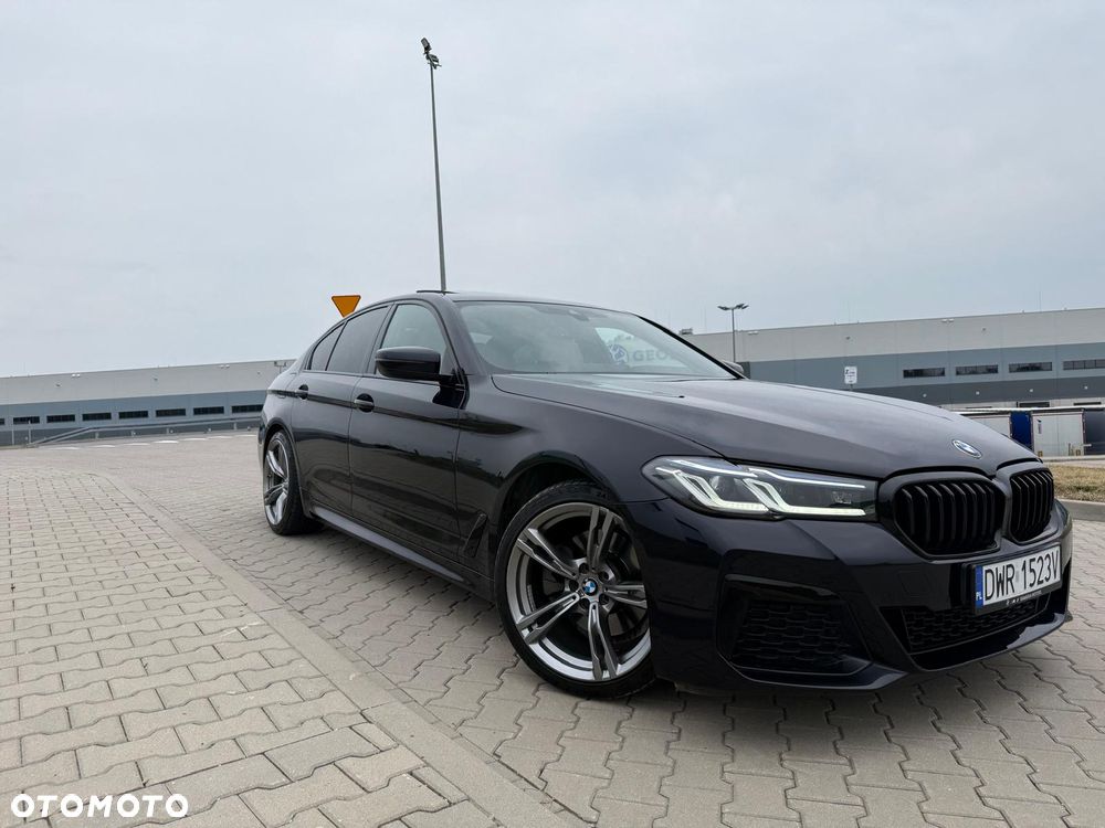 BMW Seria 5 520i M Sport Edition - 1