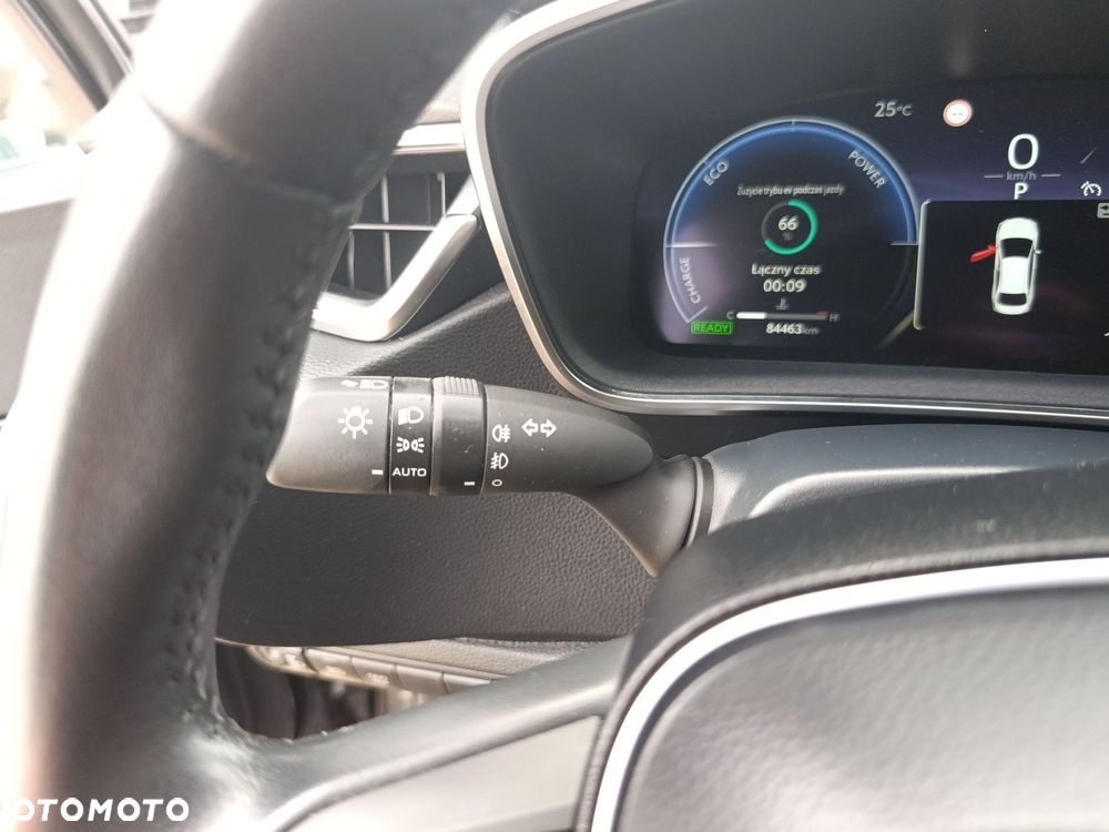 Toyota Corolla 1.8 Hybrid Comfort - 26