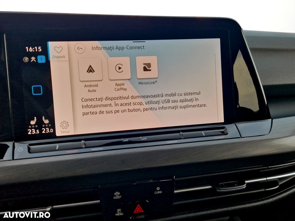 Volkswagen Golf 1.5 eTSI ACT DSG MHEV Style - 21