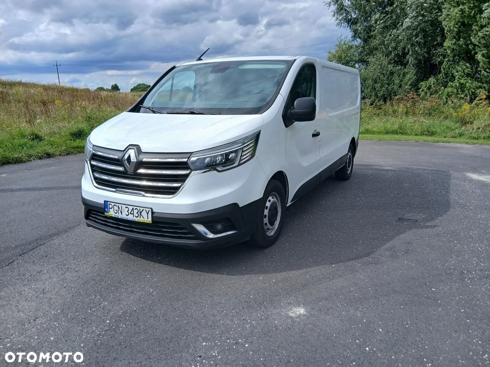 Renault TRAFIC - 2