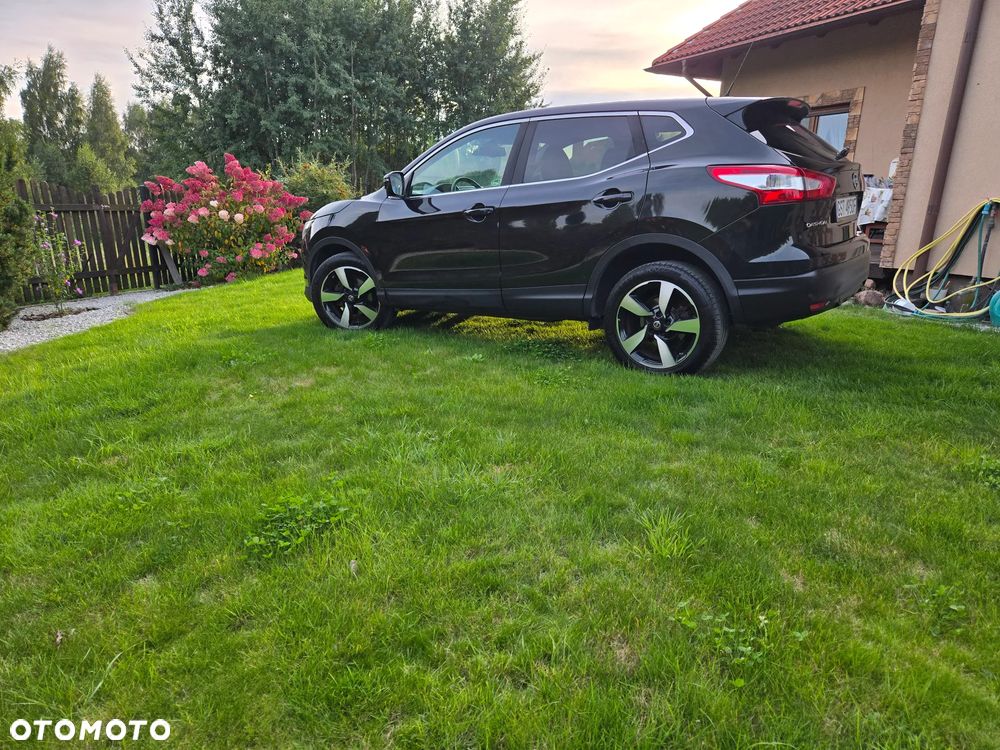 Nissan Qashqai 1.6 DCi N-Connecta Xtronic - 7