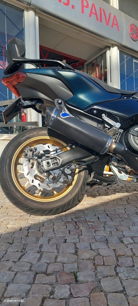 Yamaha TMAX - 4