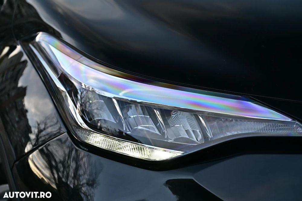 Toyota C-HR Hybrid Flow - 38