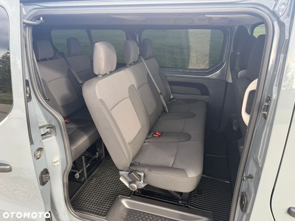 Renault Trafic - 17