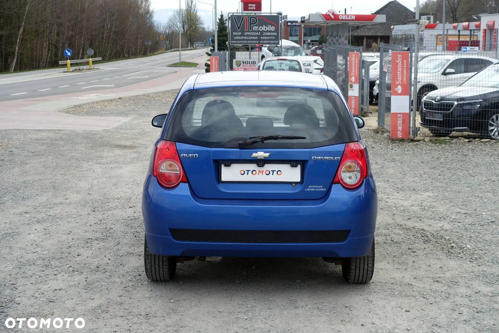 Chevrolet Aveo 1.2 - 6