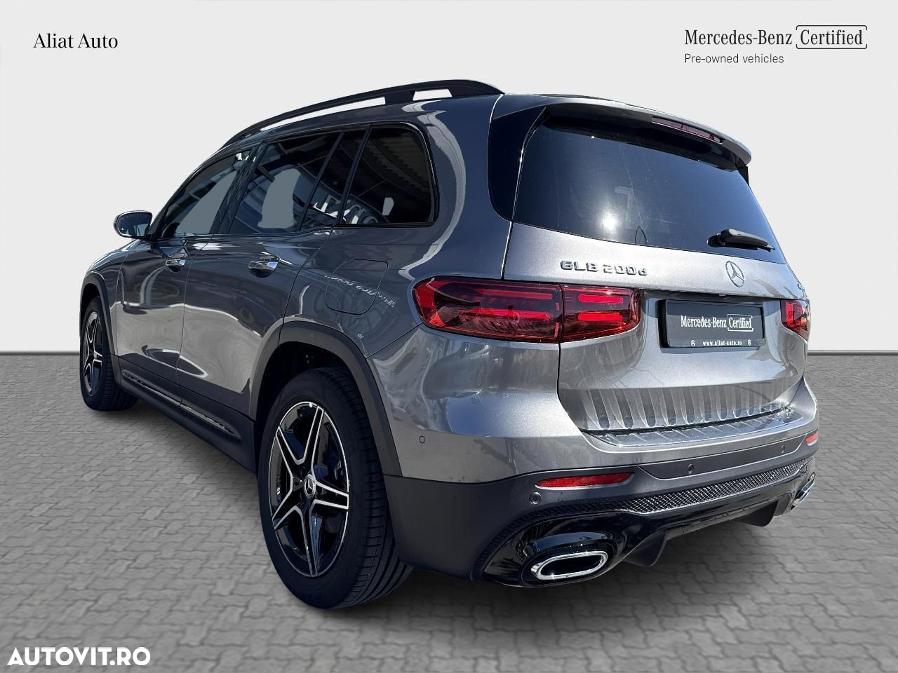 Mercedes-Benz GLB 200 d 4MATIC Aut. - 4