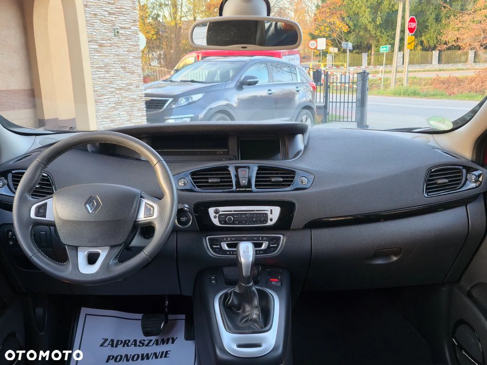 Renault Grand Scenic 2.0 16V 140 CVT Bose Edition - 22