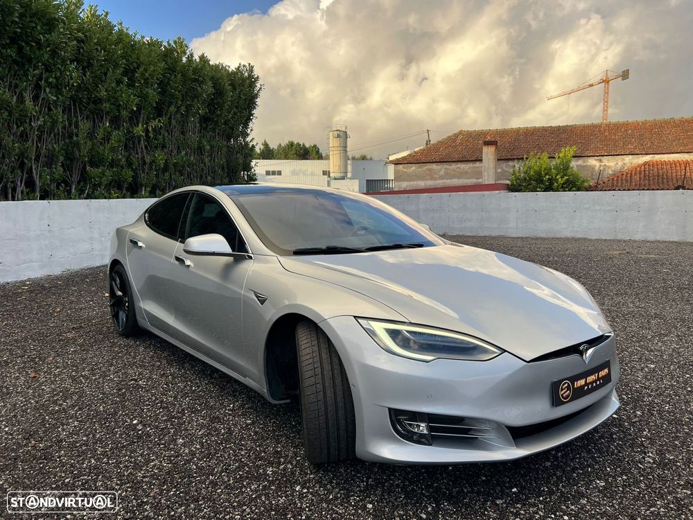 Tesla Model S Long Range AWD - 2