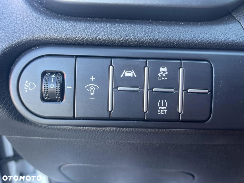 Kia XCeed 1.5 T-GDI M - 21