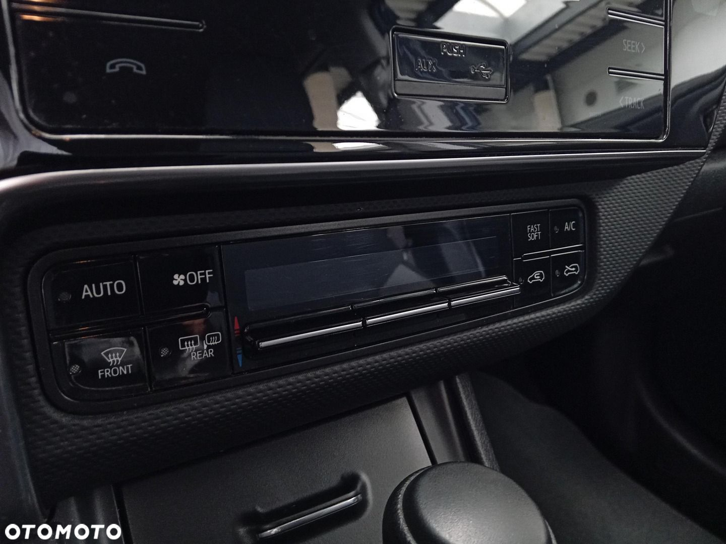 Toyota Auris - 18
