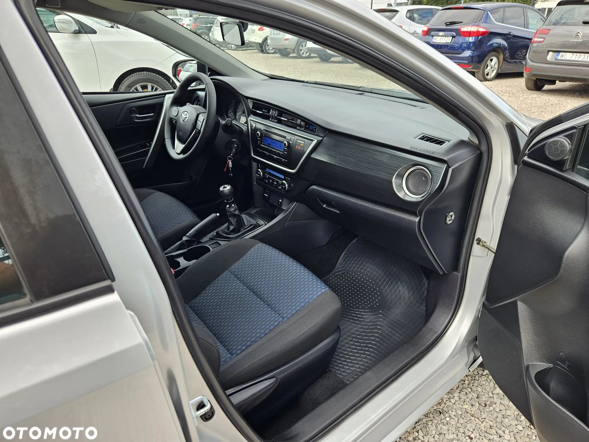 Toyota Auris 1.33 VVT-i Life - 19