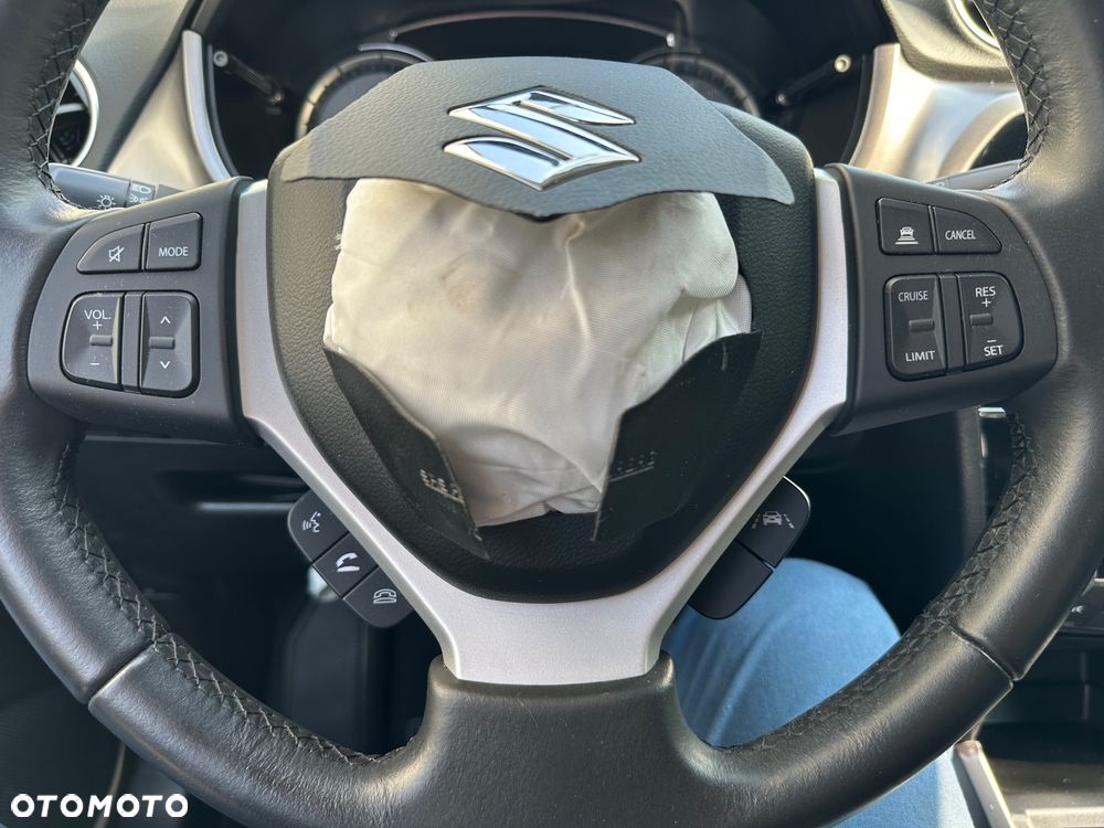 Suzuki Vitara 1.4 Boosterjet SHVS Elegance 2WD - 14