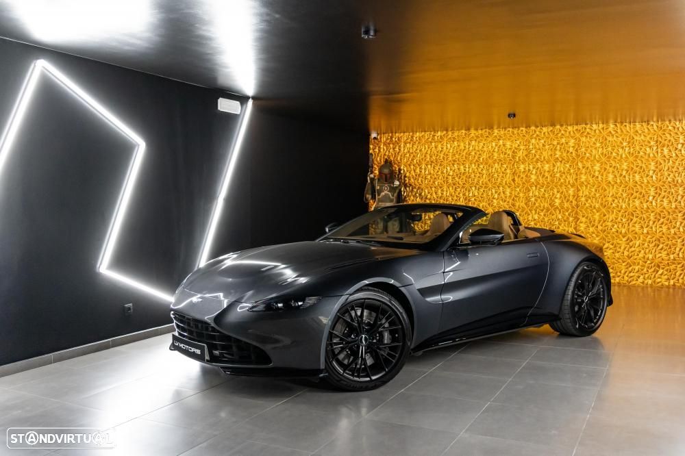 Aston Martin Vantage Roadster V8 - 8