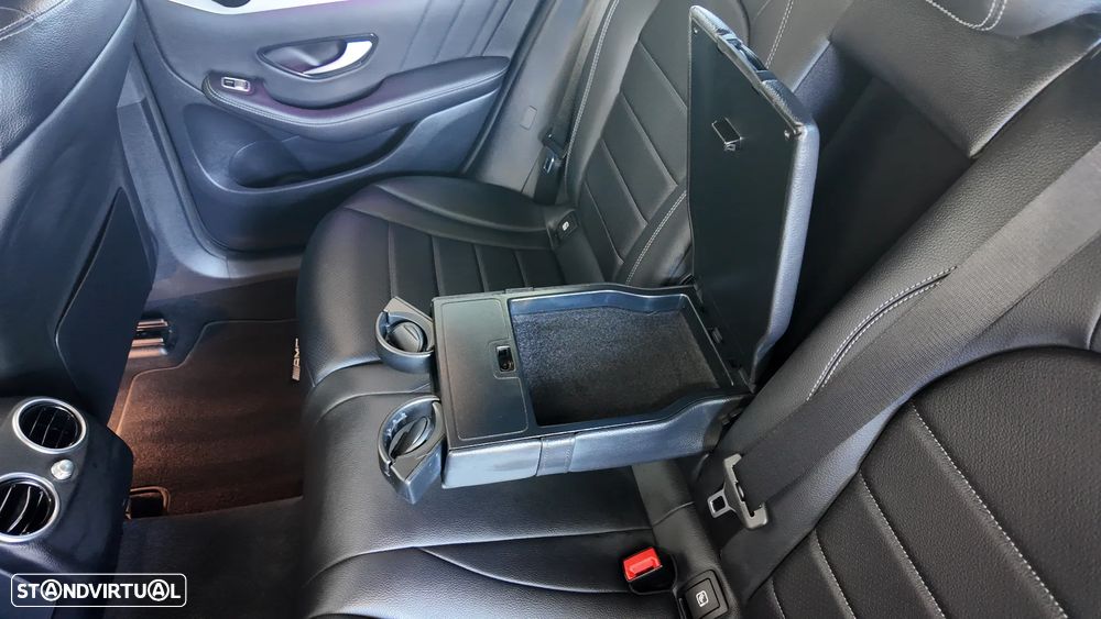 Mercedes-Benz GLC 300 de Coupe 4Matic 9G-TRONIC AMG Line Plus - 40