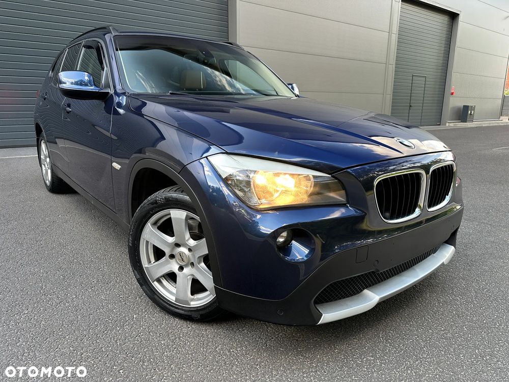 BMW X1 sDrive18i - 1