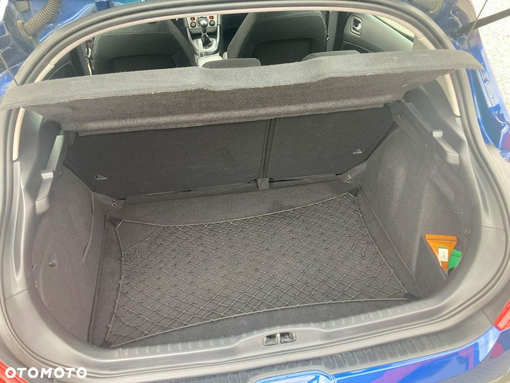 Peugeot 308 120 VTi Style - 31