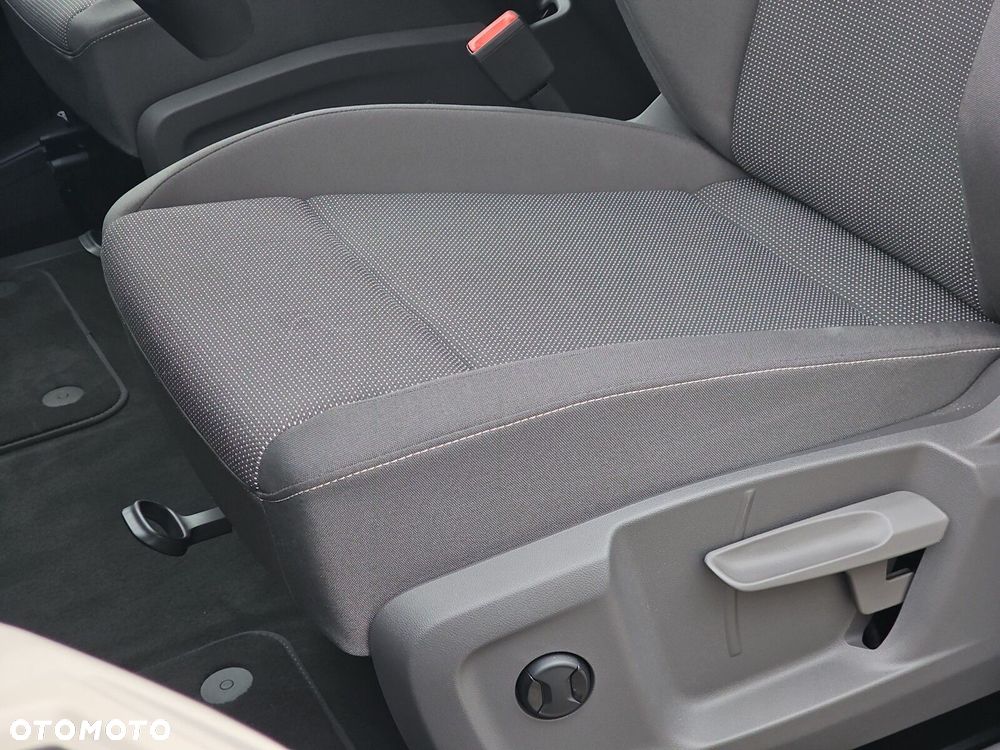 Volkswagen Multivan 1.5 TSI L2 Life DSG - 11