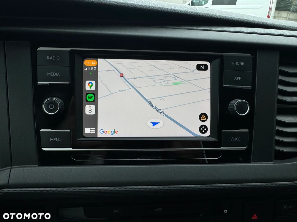 Volkswagen Transporter LONG L2 - 27