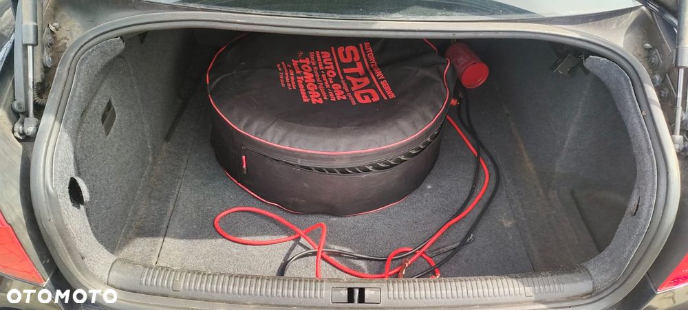 Audi A4 Limousine - 7