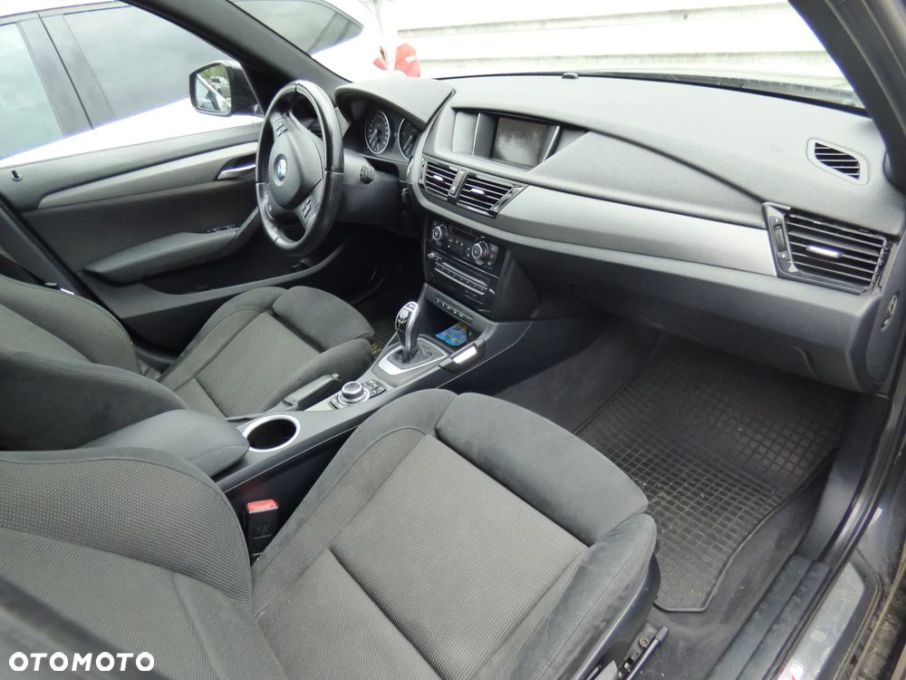 BMW X1 - 8