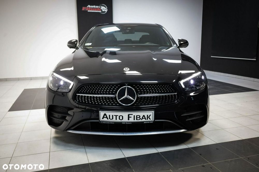 Mercedes-Benz Klasa E 220 d 4Matic 9G-TRONIC AMG Line - 6