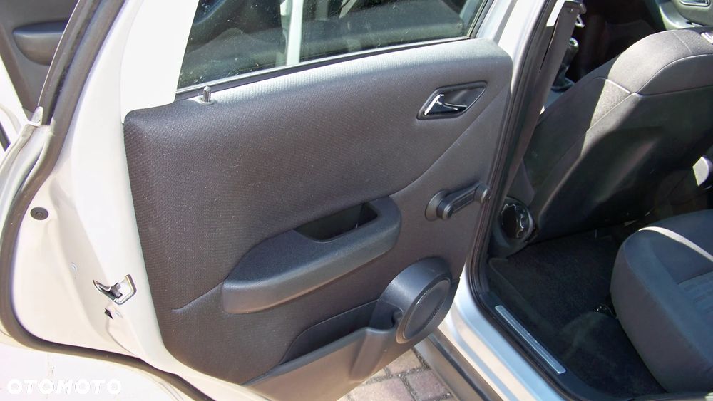 Mercedes-Benz Klasa A 150 - 10