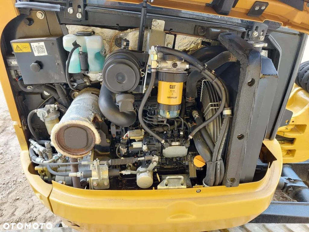 Caterpillar 302.7 - 13