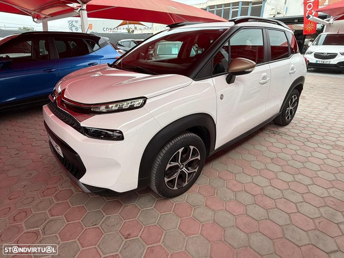 Citroën C3 1.2 PureTech Shine - 1