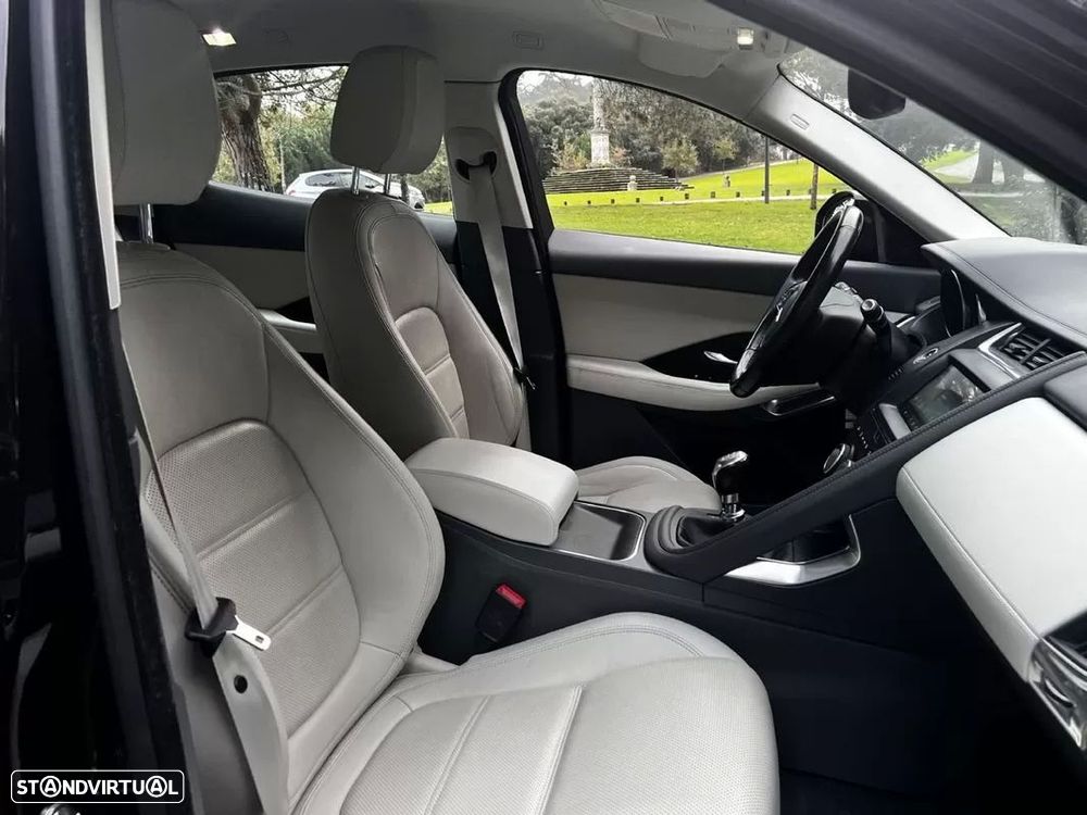 Jaguar E-Pace 2.0 i4D R-Dynamic S - 43