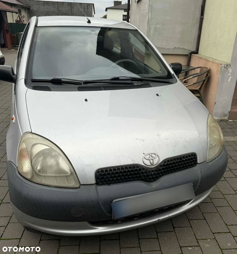 Toyota Yaris 1.0 Luna - 1