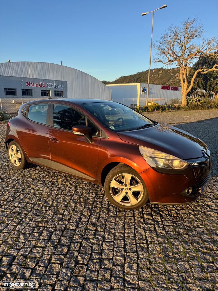 Renault Clio dCi 90 Dynamique - 1