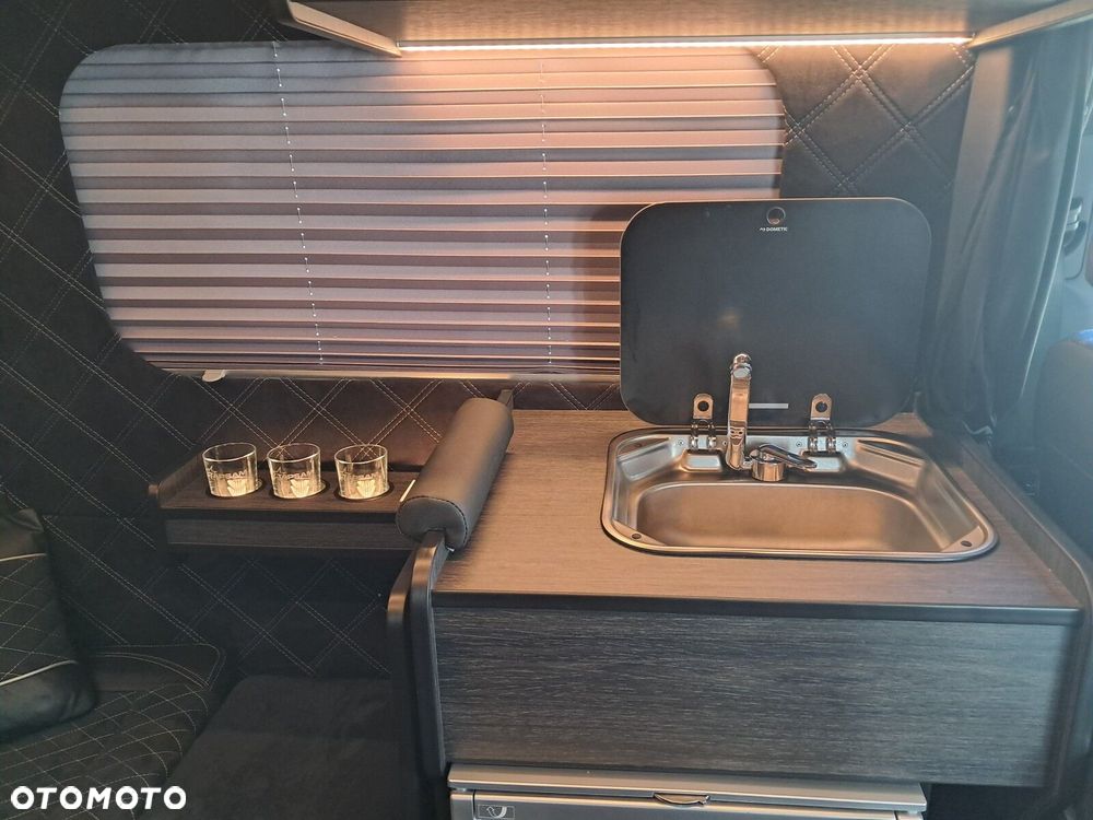 Mercedes-Benz Sprinter 319 - 22