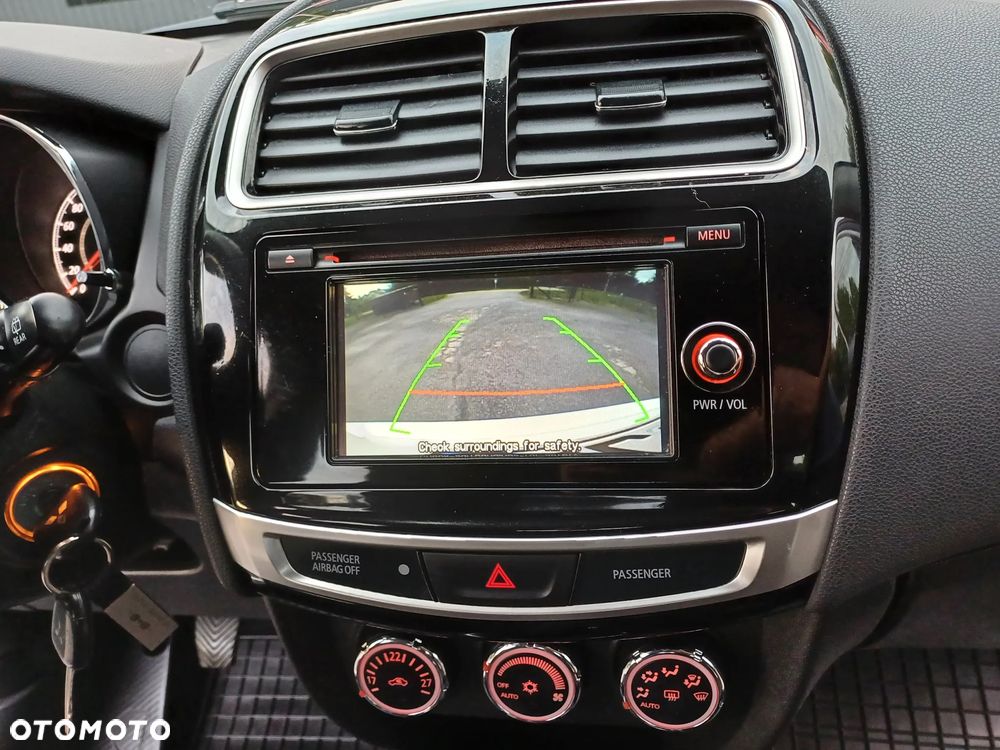 Mitsubishi ASX 1.6 2WD Plus - 18
