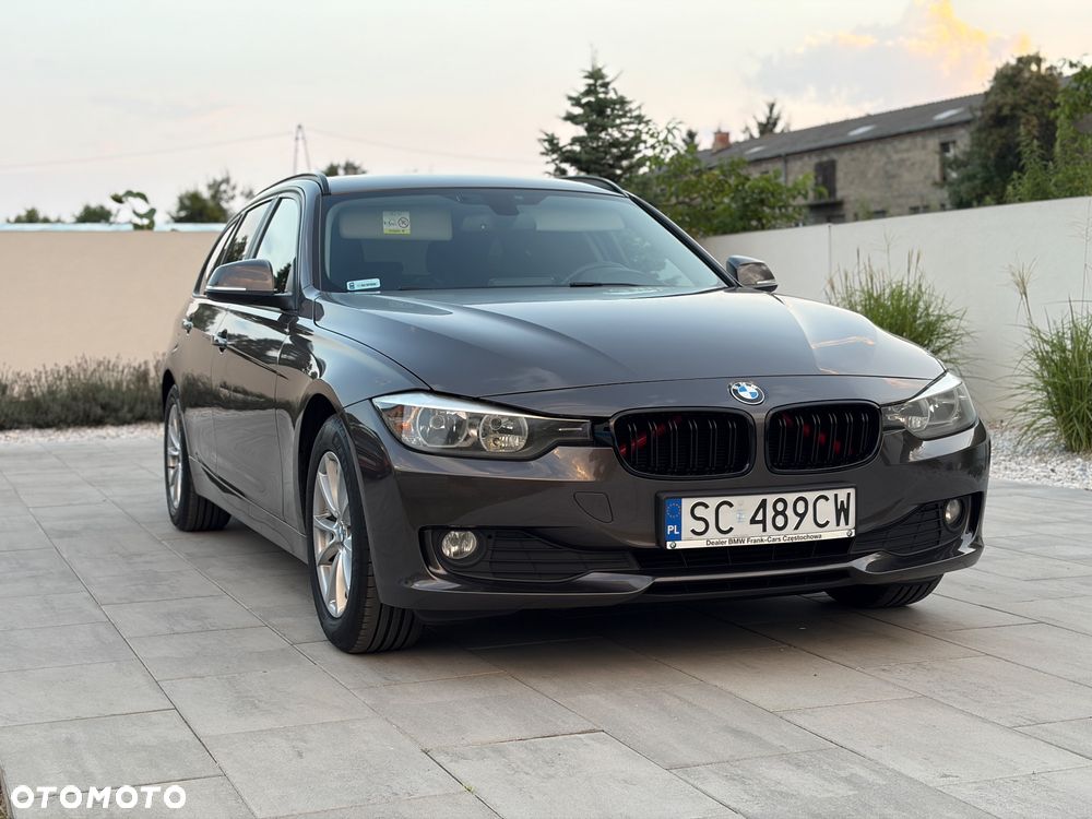 BMW Seria 3 318d DPF - 3