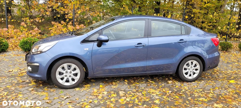 Kia Rio - 2