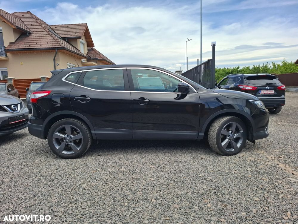 Nissan Qashqai 1.5 DCI Start/Stop N-Connecta - 3