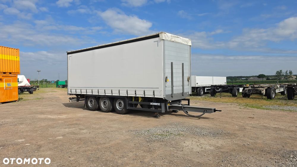Schmitz Cargobull 52.00zł netto SCHMITZ PRZYCZEPA DOLNY ZACZEP 3 OSIOWA 8.20x2.65m RAMA OCYNK ST. IDEALNY możliwość transportu - 1