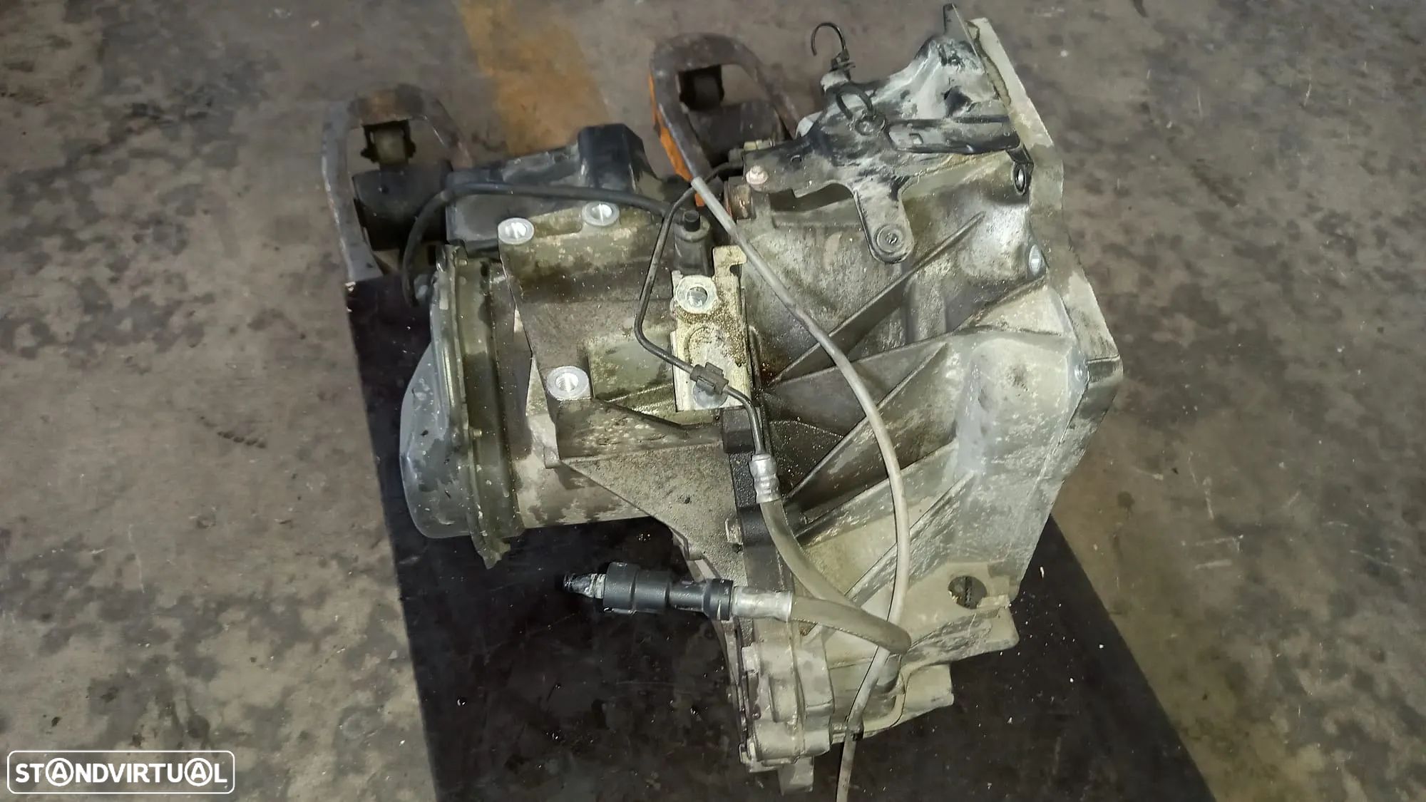 Caixa de Velocidades AA6R-7002-BBC Ford Fiesta VI 1.4 tdci 2011 - 1