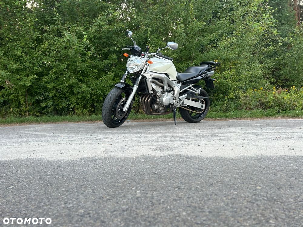 Yamaha FZ6 - 17