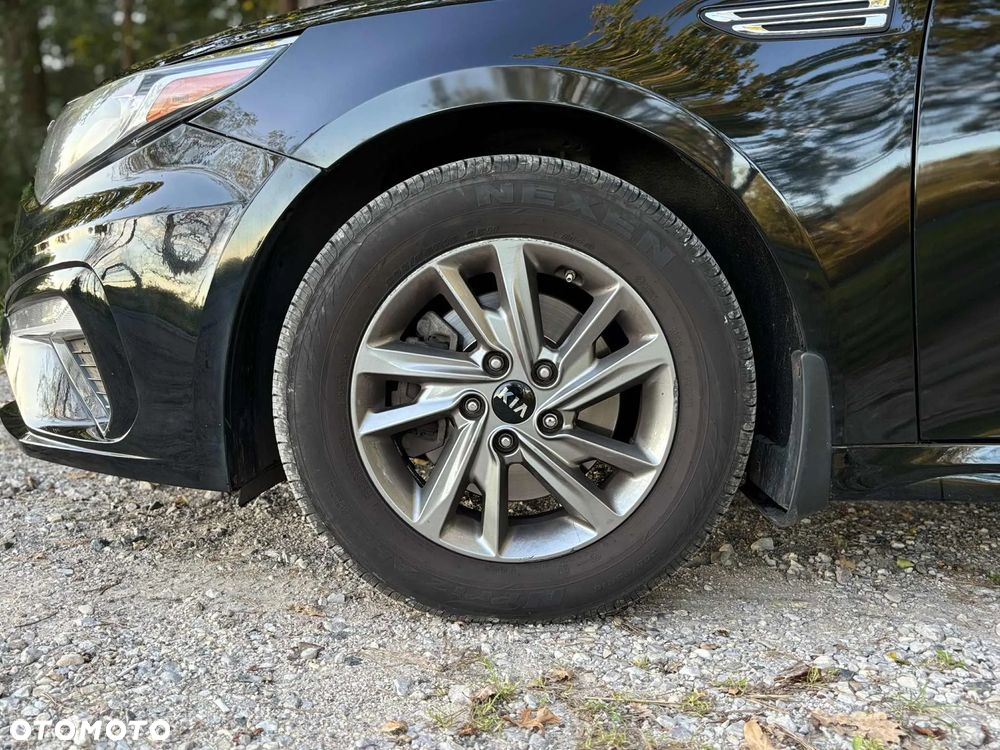 Kia Optima - 10
