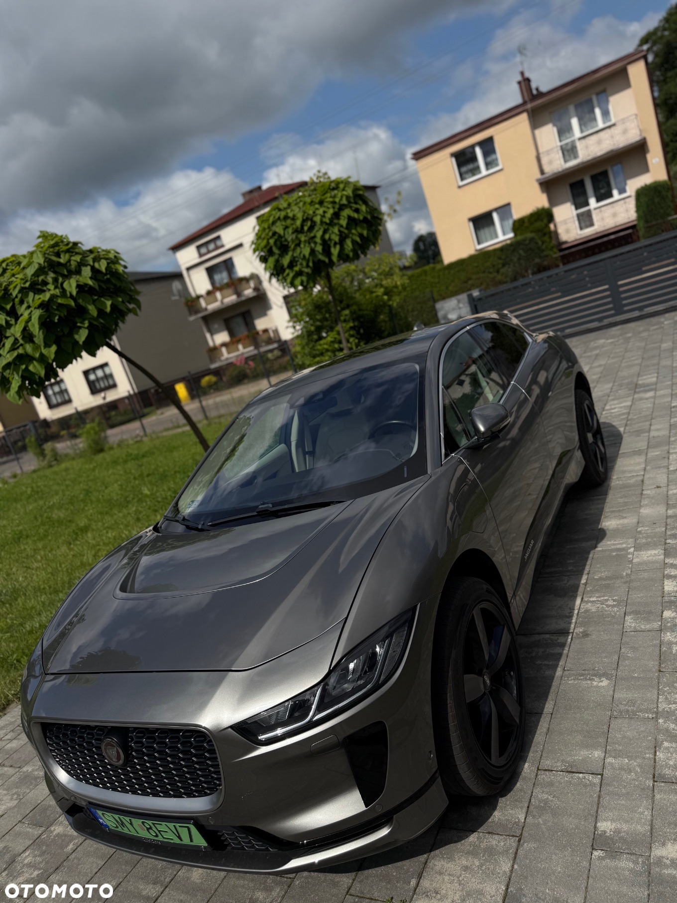 Jaguar I-Pace EV400 90kWh AWD R-Dynamic HSE - 25