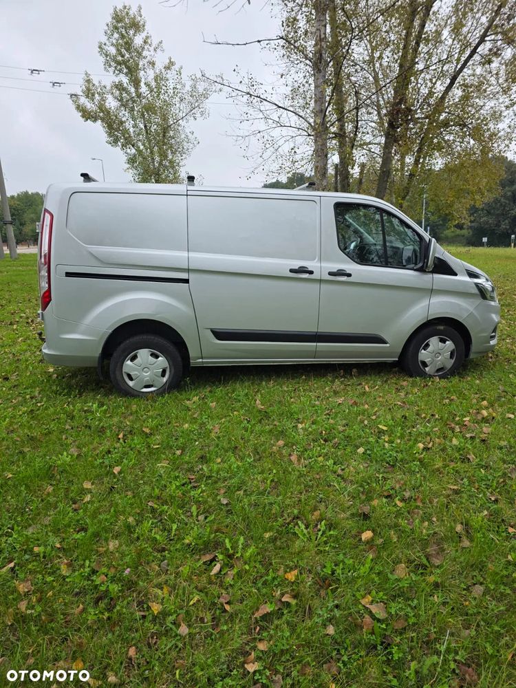 Ford Transit CUSTOM - 3