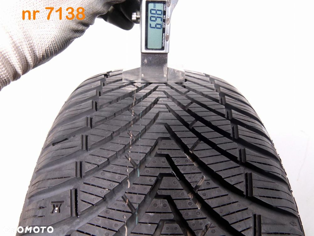 Kumho SOLUS 4S HA32 205/50 R16 - 2