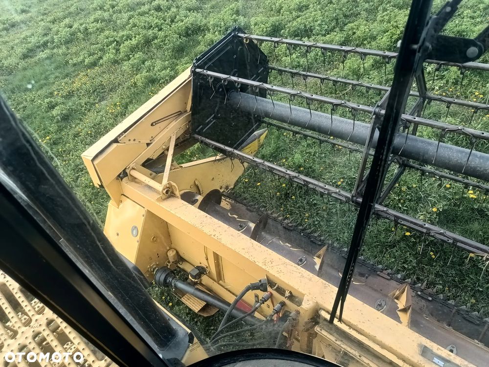 New Holland TX 65 Plus - 11