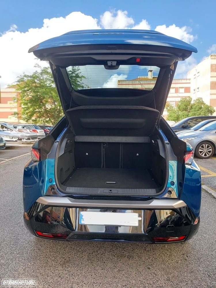 Peugeot E-3008 GT - 4