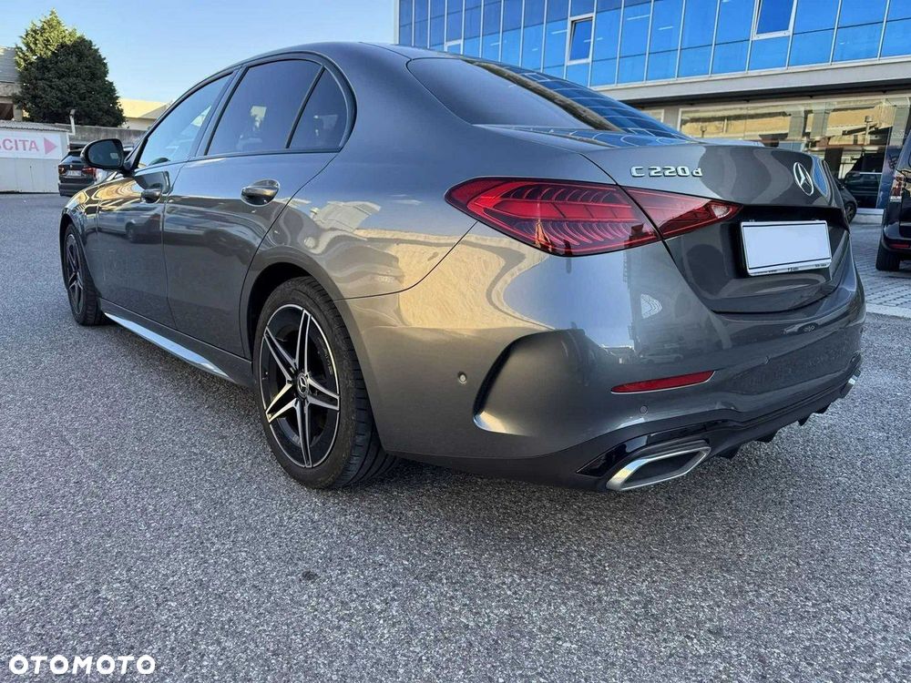 Mercedes-Benz Klasa C - 2