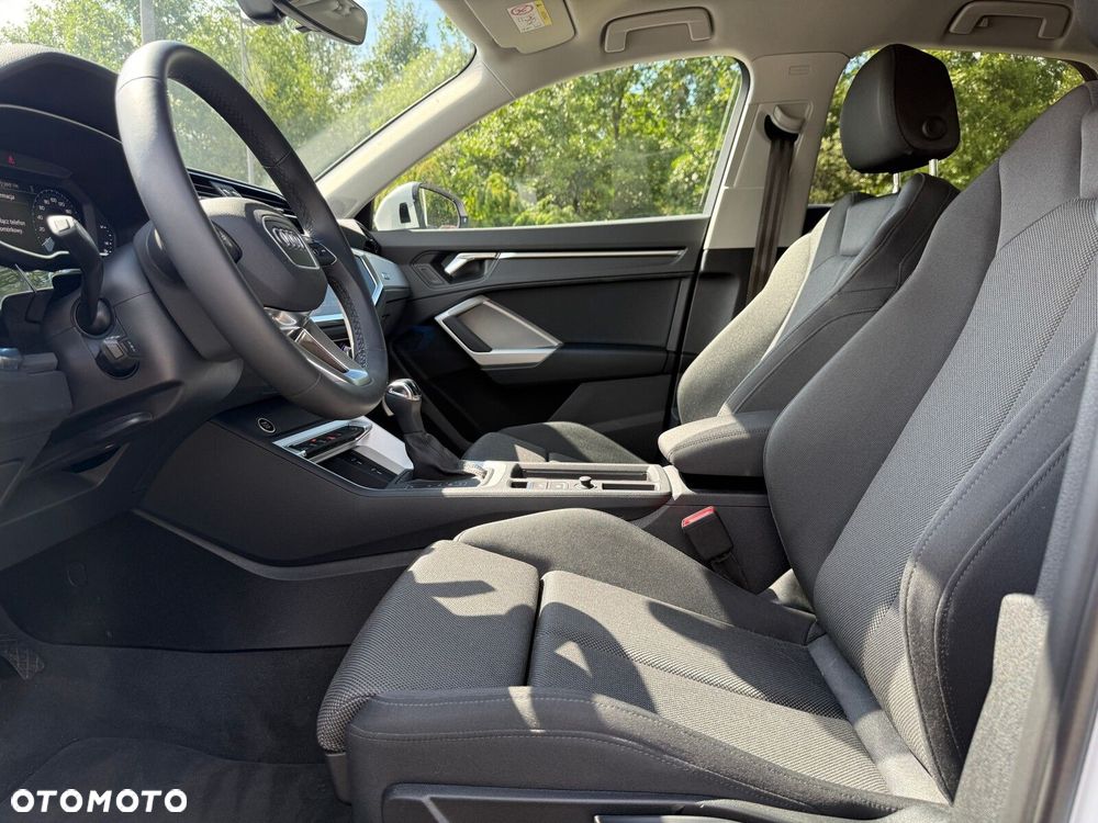 Audi Q3 Sportback - 19