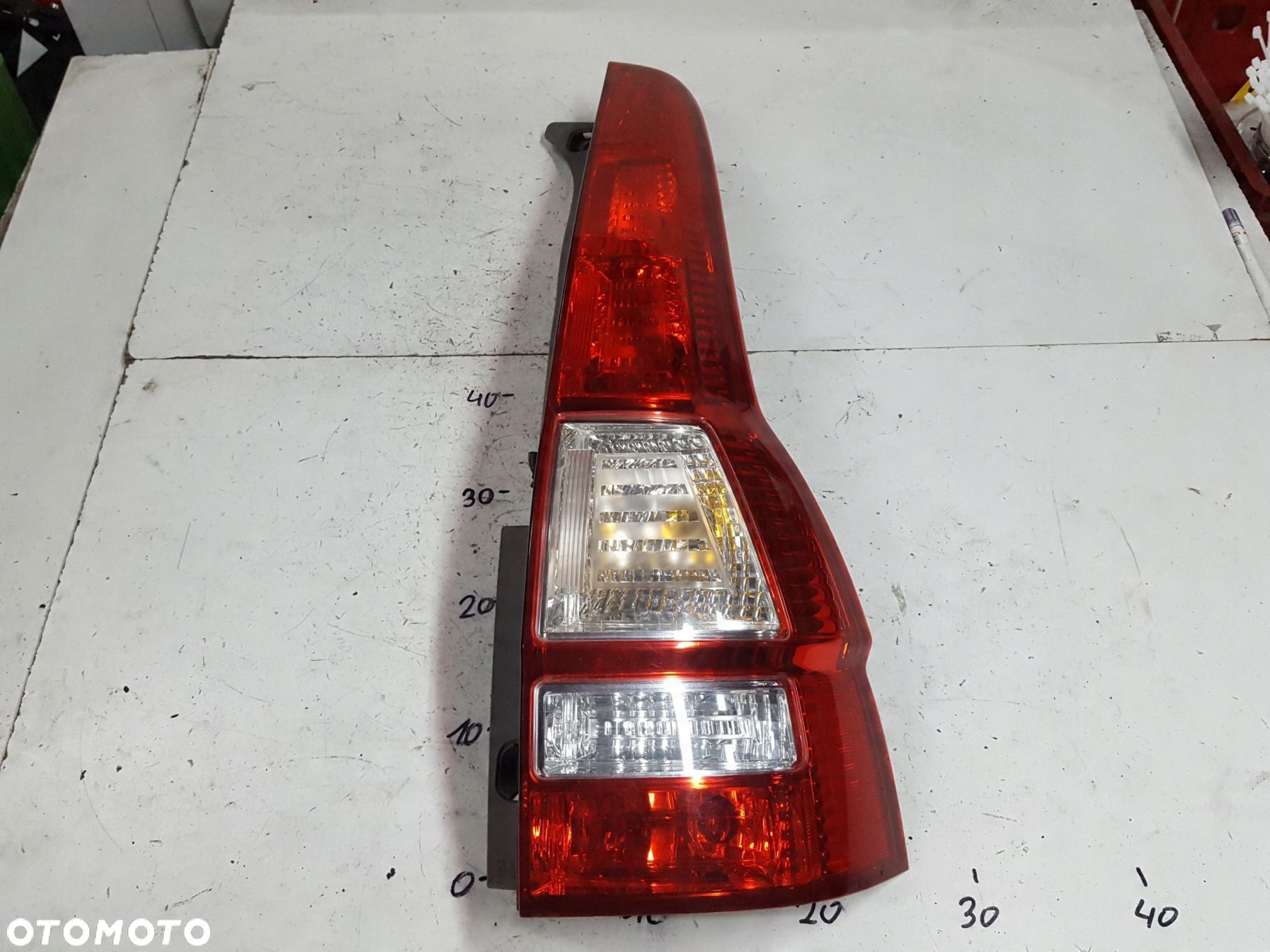 HONDA CRV CR-V III 06-12r LAMPA PRAWA TYŁ ANGLIK - 1